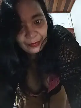Snapshot of Ariais502026 chatting on June 22, 8:11 am Ariais502026 online show from June 22, 8:11 am