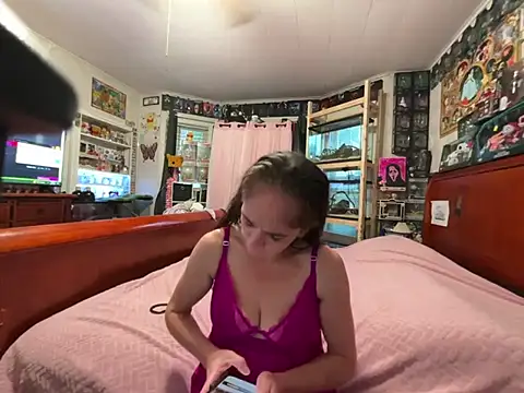 Snapshot of saralaw22 chatting on July 23, 11:57 pm saralaw22 online show from July 23, 11:57 pm