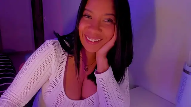 NicolePasqualott online show from April 14, 7:42 pm