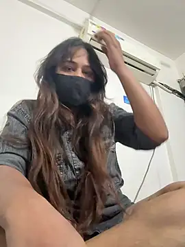 vaani tyagi online show from July 4, 2:23 pm