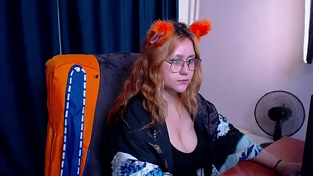 Snapshot of Judith_hypnosiss chatting on June 17, 7:00 am Judith hypnosiss online show from June 17, 7:00 am