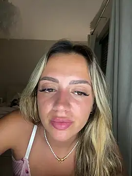 Harrietbronzex online show from June 30, 10:22 pm