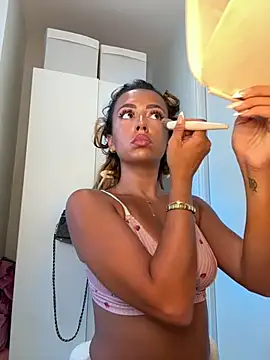 Harrietbronzex online show from July 8, 2:21 pm