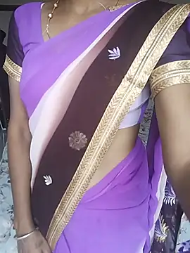 Snapshot of Tamilwifemeera786 chatting on June 15, 8:38 am Tamilwifemeera786 online show from June 15, 8:38 am