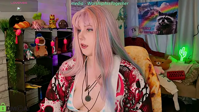 Snapshot of Candy-yeah chatting on July 19, 1:09 am Candy-yeah online show from July 19, 1:09 am