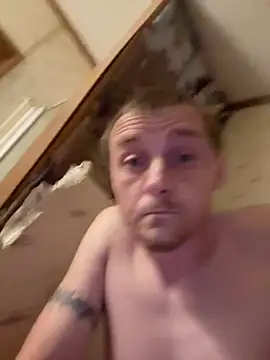 BiggieDickie6969 online show from July 7, 2:47 am