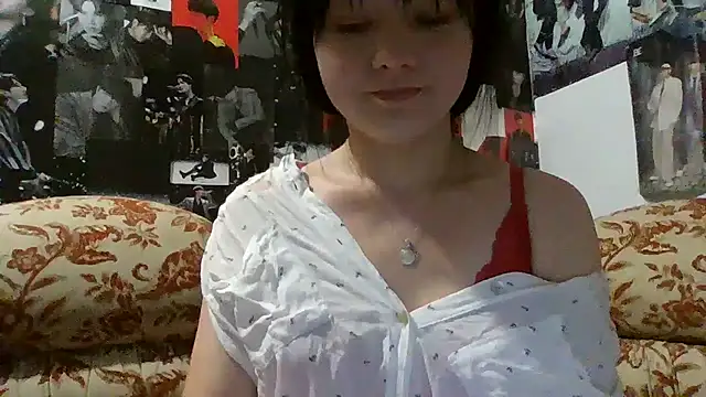 Snapshot of LittilePrincess chatting on June 30, 9:05 pm LittilePrincess online show from June 30, 9:05 pm
