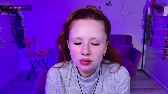 AuroraBabyDoll online show from June 21, 5:10 am