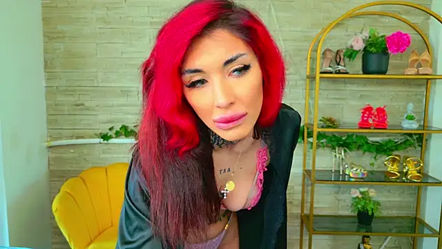 Snapshot of CassyFoxyy chatting on August 3, 7:51 am CassyFoxyy online show from August 3, 7:51 am