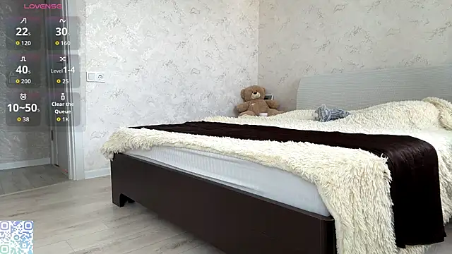 Snapshot of super_shy88 chatting on July 25, 9:29 am super shy88 online show from July 25, 9:29 am