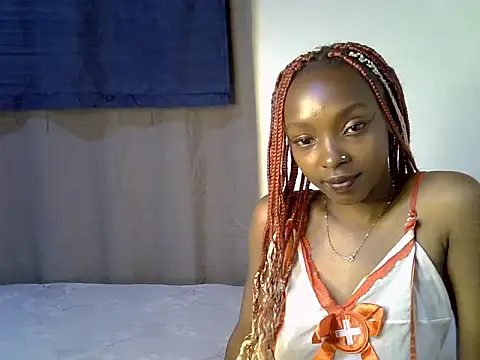 Petiteliz online show from June 15, 7:16 pm