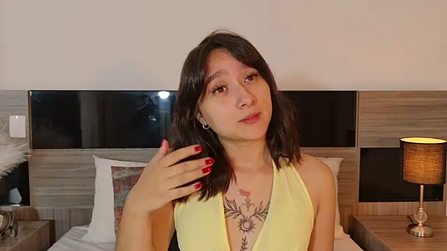 Snapshot of NinaGarcia chatting on July 2, 1:28 pm NinaGarcia online show from July 2, 1:28 pm