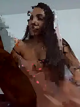 Snapshot of airam22 chatting on August 1, 2:49 pm airam22 online show from August 1, 2:49 pm