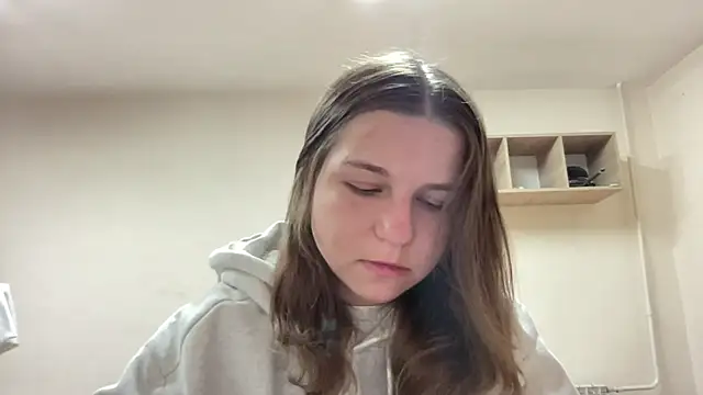 HwaTrippel online show from June 25, 6:34 pm