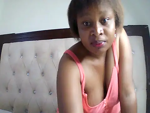 Snapshot of Cute_reen chatting on August 7, 11:56 am Cute reen online show from August 7, 11:56 am
