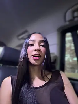 Snapshot of sofi-jimenez chatting on June 23, 12:36 pm sofi-jimenez online show from June 23, 12:36 pm