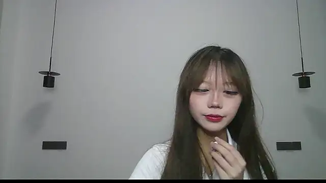 Snapshot of MI-003 chatting on July 25, 2:03 pm MI-003 online show from July 25, 2:03 pm