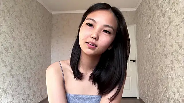 Snapshot of SusieSkepple chatting on August 8, 11:12 am SusieSkepple online show from August 8, 11:12 am