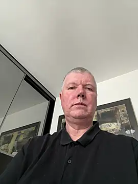 Snapshot of cumboy chatting on January 8, 12:26 pm cumboy online show from January 8, 12:26 pm