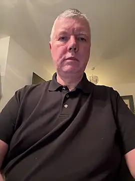 Snapshot of cumboy chatting on January 10, 10:57 pm cumboy online show from January 10, 10:57 pm