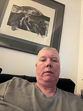 Snapshot of cumboy chatting on February 21, 1:22 am cumboy online show from February 21, 1:22 am