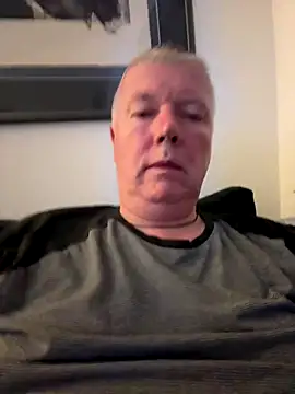 Snapshot of cumboy chatting on September 9, 10:42 pm cumboy online show from September 9, 10:42 pm