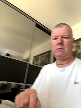 Snapshot of cumboy chatting on September 22, 11:56 am cumboy online show from September 22, 11:56 am