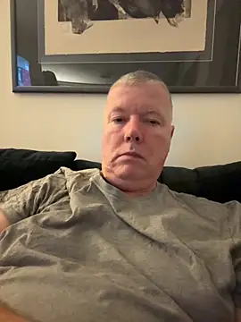 Snapshot of cumboy chatting on September 29, 10:14 pm cumboy online show from September 29, 10:14 pm