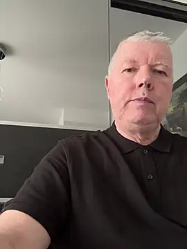 Snapshot of cumboy chatting on March 7, 11:29 am cumboy online show from March 7, 11:29 am