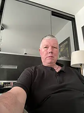 Snapshot of cumboy chatting on March 23, 11:58 am cumboy online show from March 23, 11:58 am