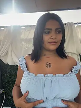 HoneyBunXXX online show from June 25, 1:04 pm