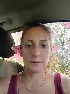 Snapshot of Pamela82 chatting on June 16, 2:19 pm Pamela82 online show from June 16, 2:19 pm