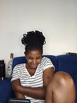 Snapshot of Holy_Virgin chatting on July 27, 10:33 am Holy Virgin online show from July 27, 10:33 am