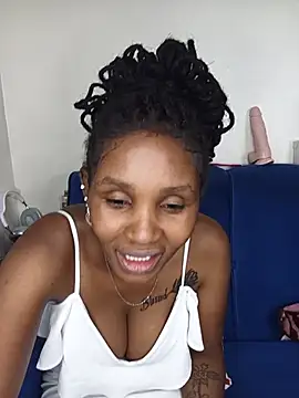 Snapshot of Holy_Virgin chatting on July 29, 7:12 pm Holy Virgin online show from July 29, 7:12 pm