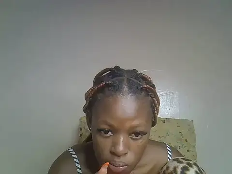 Snapshot of pretty_albright chatting on August 7, 9:22 am pretty albright online show from August 7, 9:22 am