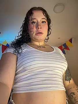 Doll Ivy online show from July 10, 3:00 am