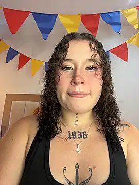 Doll Ivy online show from July 16, 11:11 pm