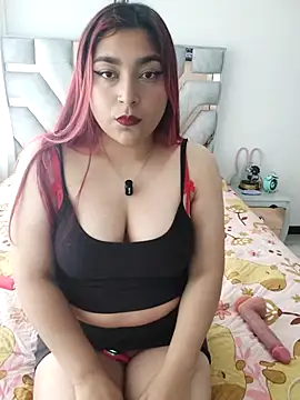 Snapshot of ADELINE_COLLINS15 chatting on June 24, 3:11 pm ADELINE COLLINS15 online show from June 24, 3:11 pm