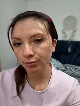 sophiagomezx online show from July 19, 6:55 pm