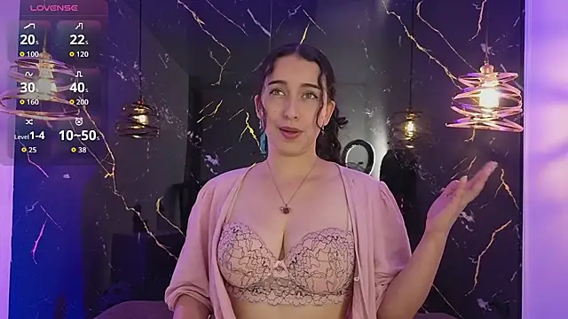 ZoeBlissX online show from July 30, 11:20 am