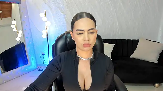 SabrinaMontclair online show from July 7, 8:46 pm