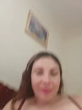 Angelika Clauss online show from July 4, 8:15 pm