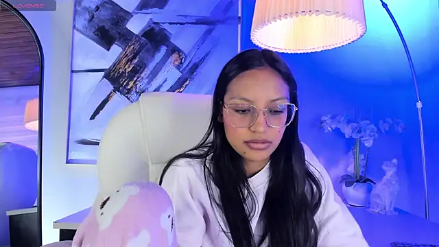 Snapshot of emma_brooks_ chatting on July 28, 6:20 pm emma brooks online show from July 28, 6:20 pm
