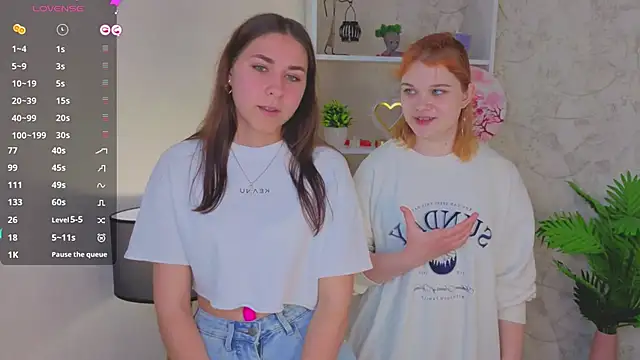 AthenaAsberry online show from June 18, 4:46 am