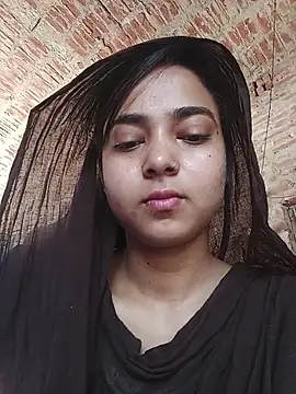 Snapshot of Simran_143 chatting on June 20, 4:15 am Simran 143 online show from June 20, 4:15 am