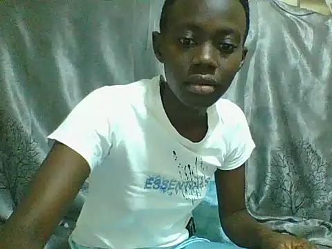 Tish Leylah online show from June 24, 4:06 pm