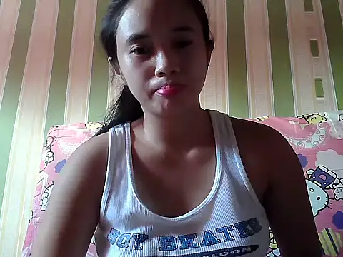 Snapshot of sophie_193 chatting on July 29, 3:37 am sophie 193 online show from July 29, 3:37 am