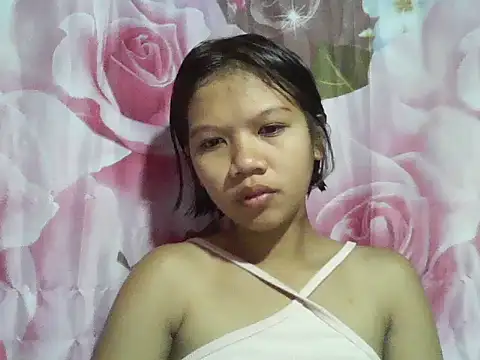 Snapshot of SexyJanePinay chatting on June 20, 11:51 pm SexyJanePinay online show from June 20, 11:51 pm