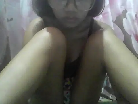 Snapshot of SexyJanePinay chatting on July 20, 10:50 am SexyJanePinay online show from July 20, 10:50 am