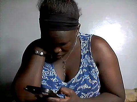 Snapshot of babrah2 chatting on June 25, 8:35 pm babrah2 online show from June 25, 8:35 pm